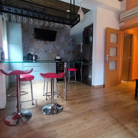 Apartamento Paris Оспиталет де Лобрегат Екстериор снимка