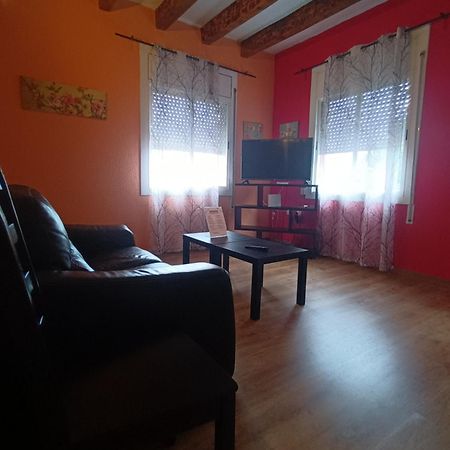 Apartamento Paris Оспиталет де Лобрегат Екстериор снимка